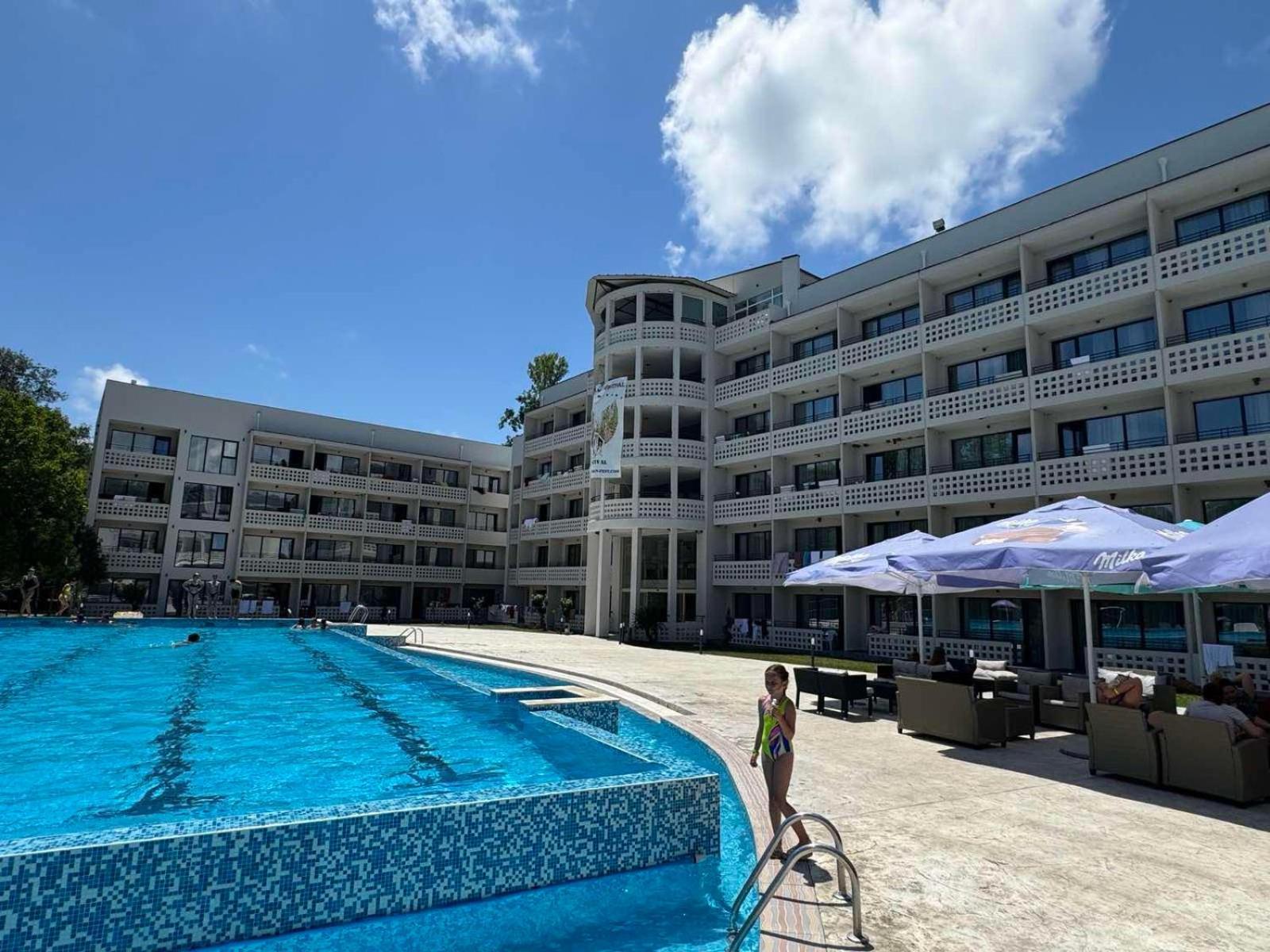 Hotel Green Park كيتن المظهر الخارجي الصورة