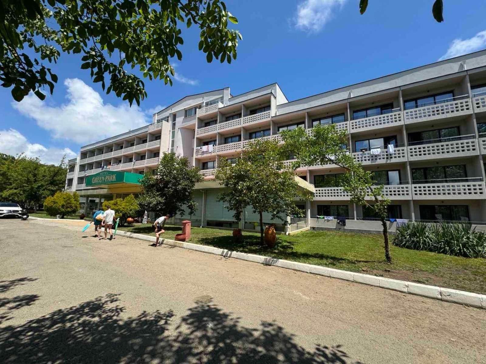 Hotel Green Park كيتن المظهر الخارجي الصورة